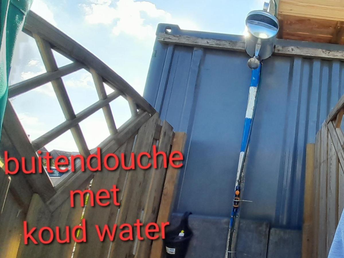 De Huifkar, Trekkershut Bij Sneek Hotel Hommerts Exterior photo